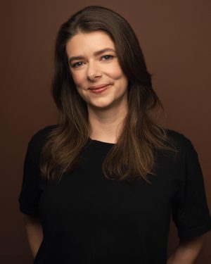 Julia Cox