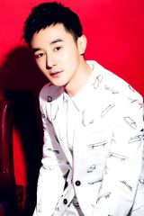 Zhuowen Zhang